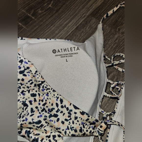 ATHLETA Bikini Top Large - Picture 3 of 4
